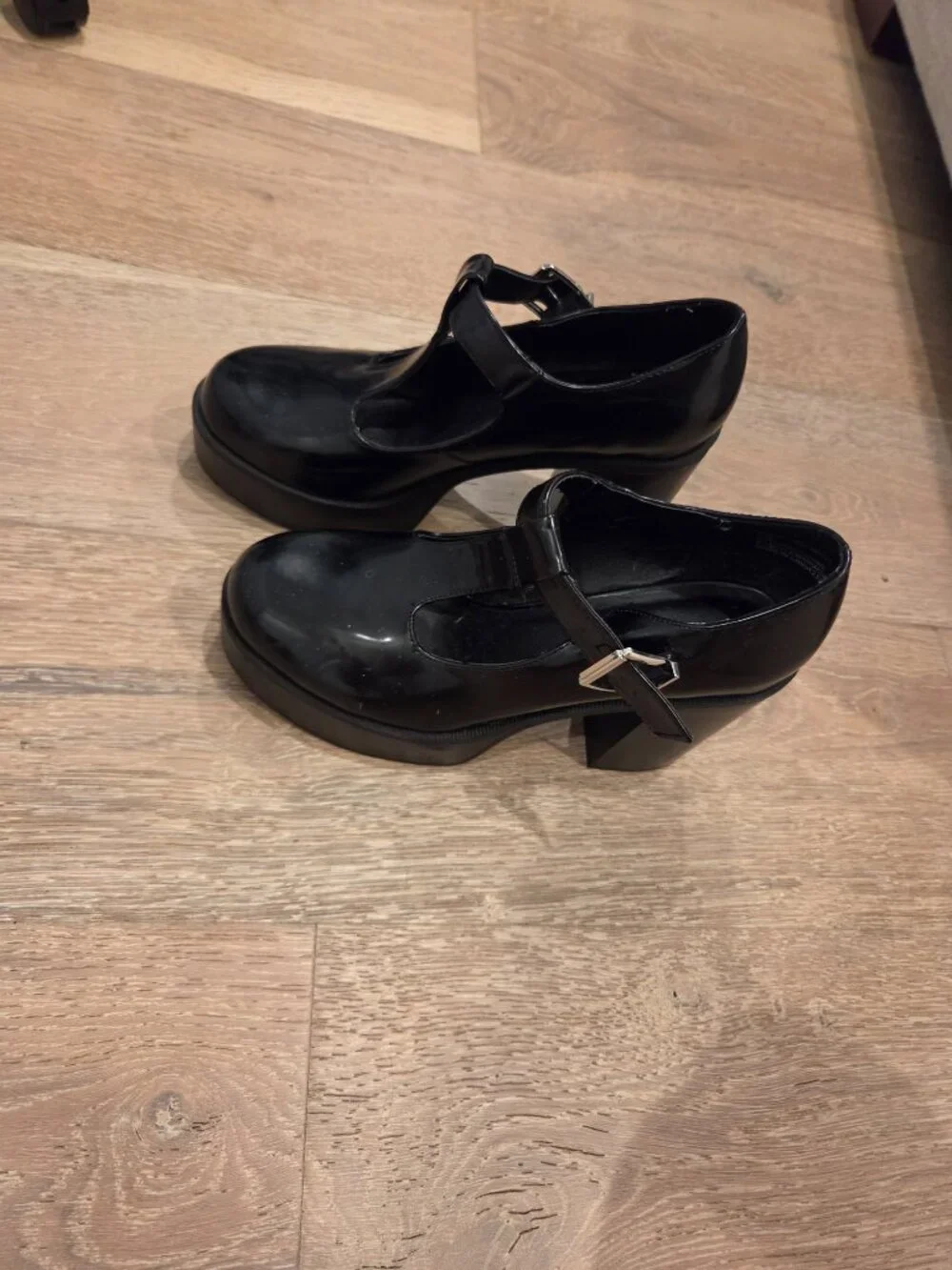 Steve Madden Black Platform Mary Jane Shoes - Picture 2 of 5